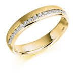 18ct Yellow Gold Brilliant Cut Diamond Offset Wedding Ring 0.26ct