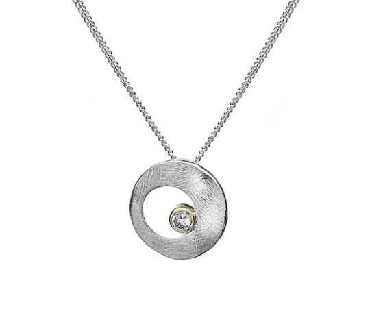 Sterling Silver Cubic Zirconia Rustic Circle Pendant & Chain