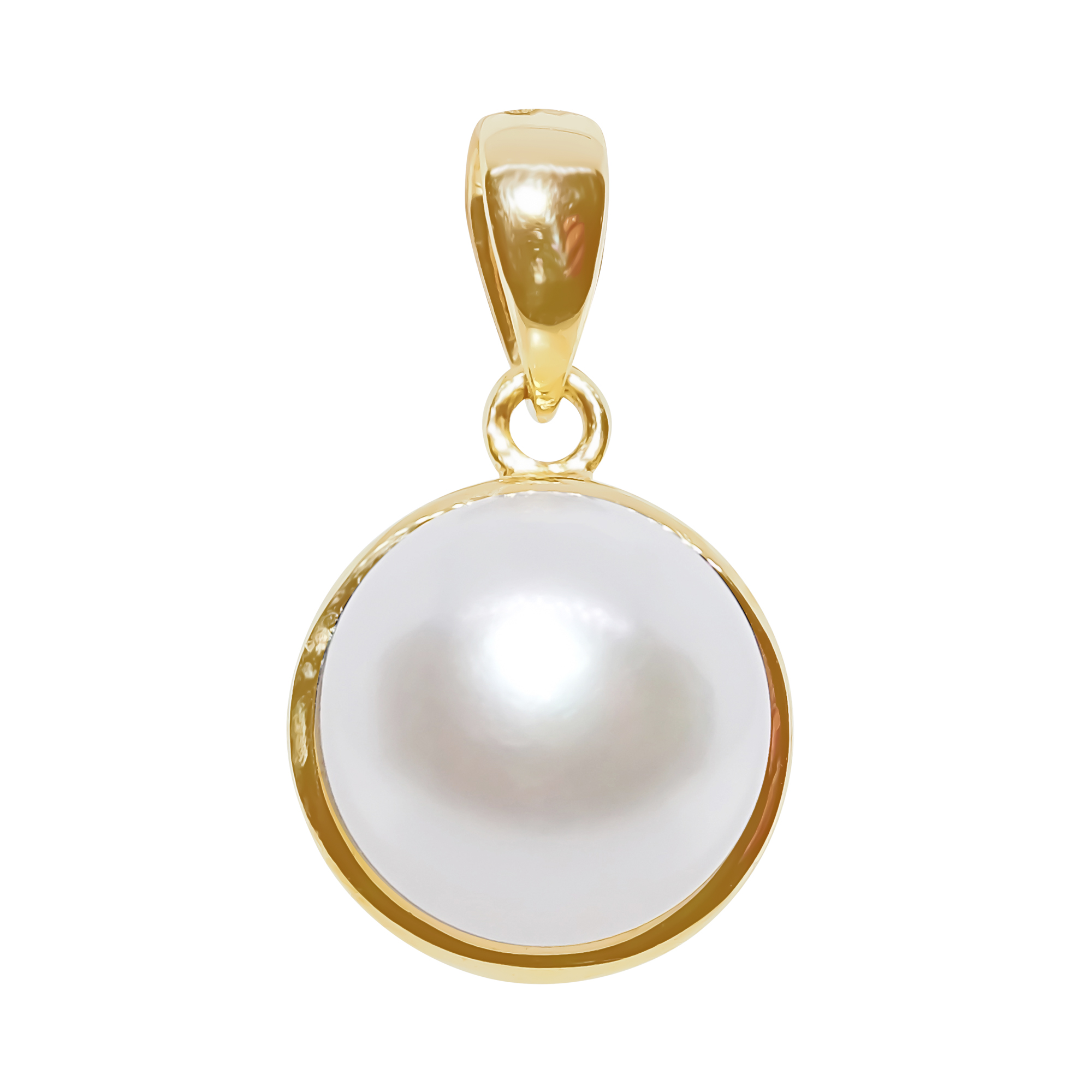 Freshwater Pearl & Diamond Pendant 9ct Yellow Gold