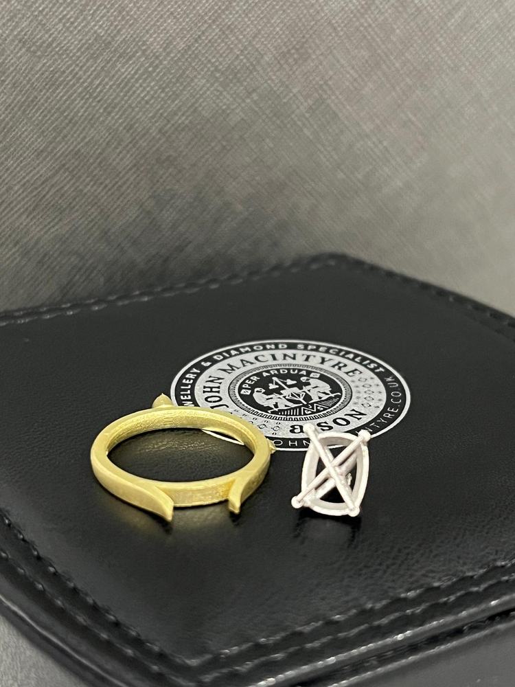 Unfinished yellow gold ring shank and platinum setting custom-made for Sophie’s elongated cushion-cut diamond